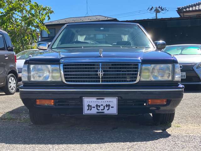 2000 Nissan Cedric Sedan – thumbnail 2