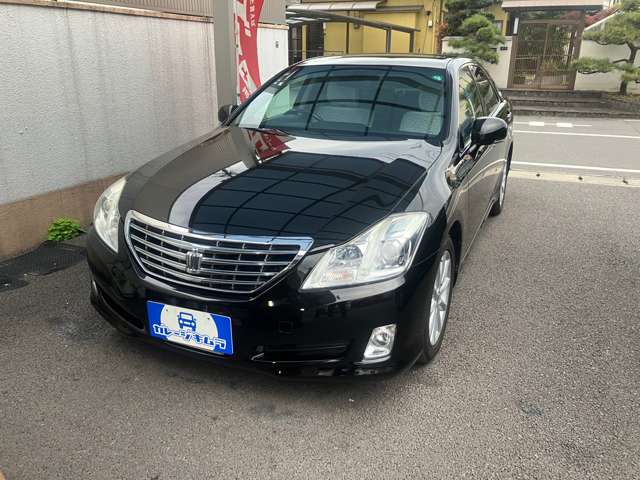 2009 Toyota Crown Royal – thumbnail 4
