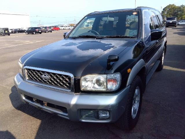 2000 Nissan Terrano