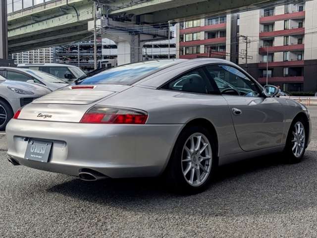 2002 Porsche 911 – thumbnail 3