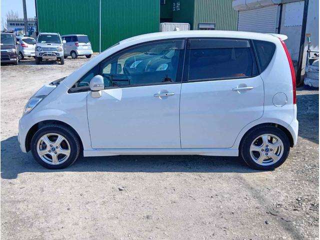 2010 Daihatsu Move – thumbnail 3