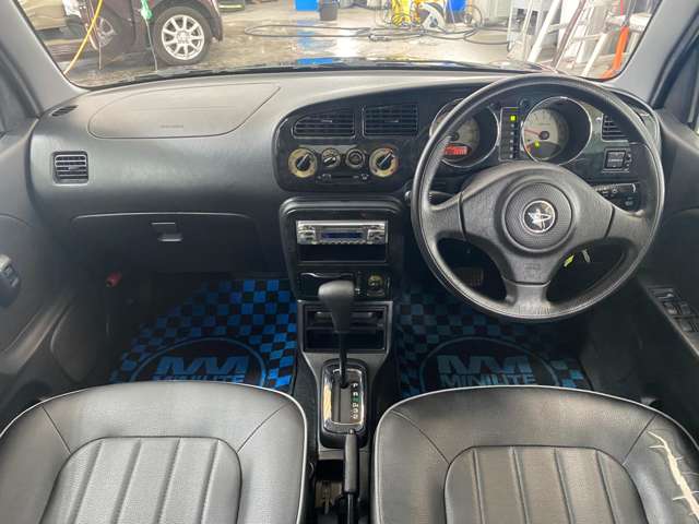 2003 Daihatsu Mira Gino – thumbnail 3