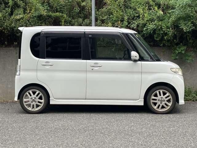 2008 Daihatsu Tanto – thumbnail 4