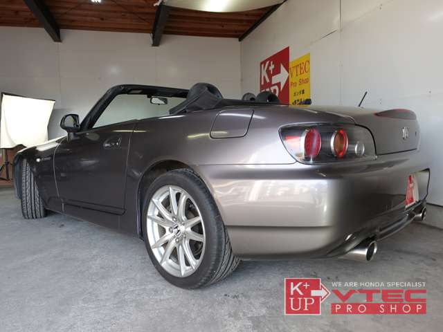 2004 Honda S2000 – thumbnail 3