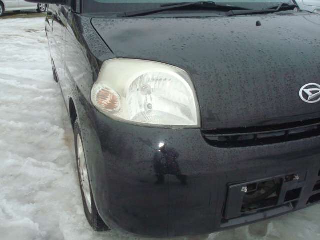 2009 Daihatsu Esse – thumbnail 4