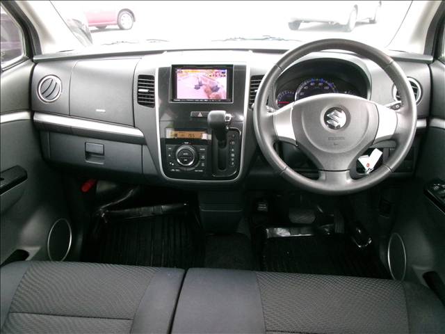 2010 Suzuki Wagon R – thumbnail 4