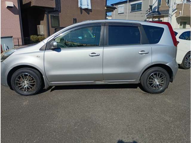 2009 Nissan Note – thumbnail 2