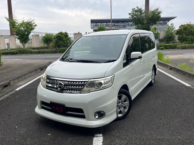 2010 Nissan Serena