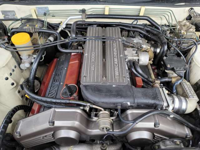 1990 Nissan Cima – thumbnail 3