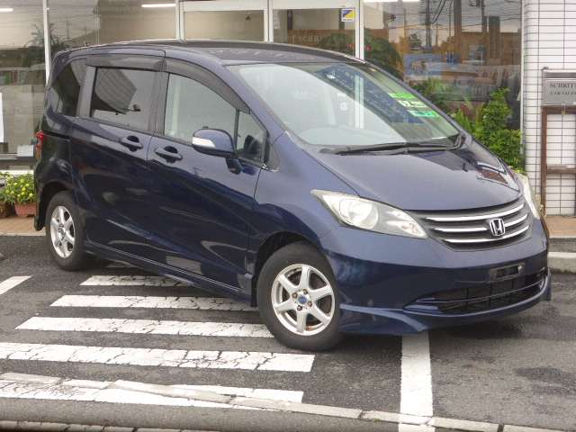 2008 Honda Freed – thumbnail 3