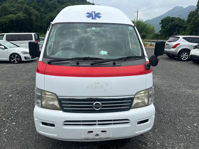 2004 Nissan Caravan – thumbnail 2