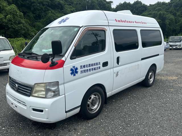 2004 Nissan Caravan – thumbnail 3