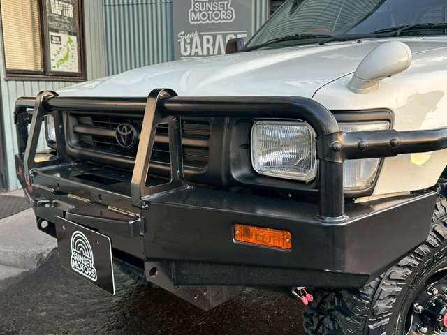 1992 Toyota Hilux – thumbnail 2