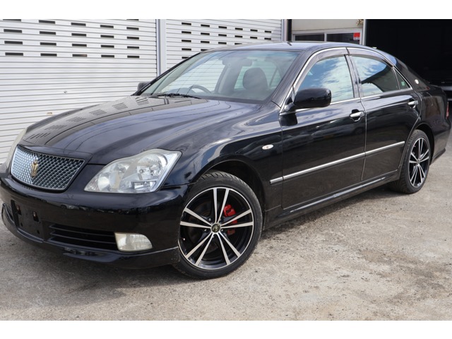 2004 Toyota Crown Athlete