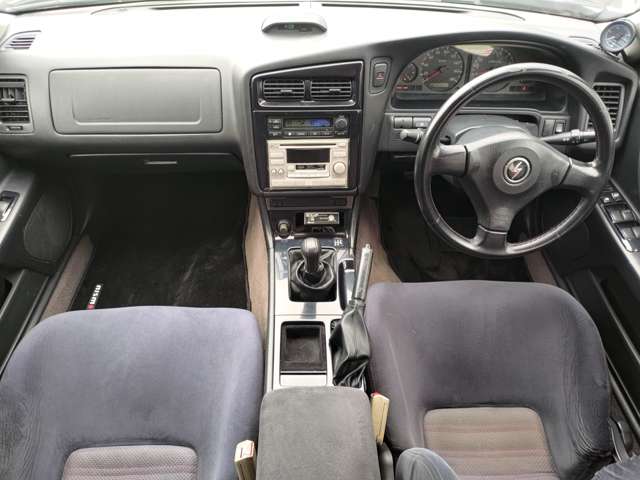 1998 Nissan Stagea – thumbnail 2