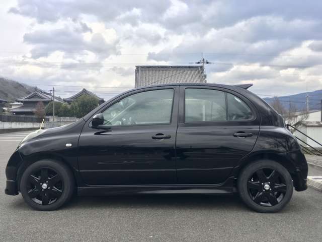 2004 Nissan March – thumbnail 4