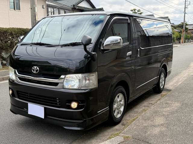 2010 Toyota Hiace
