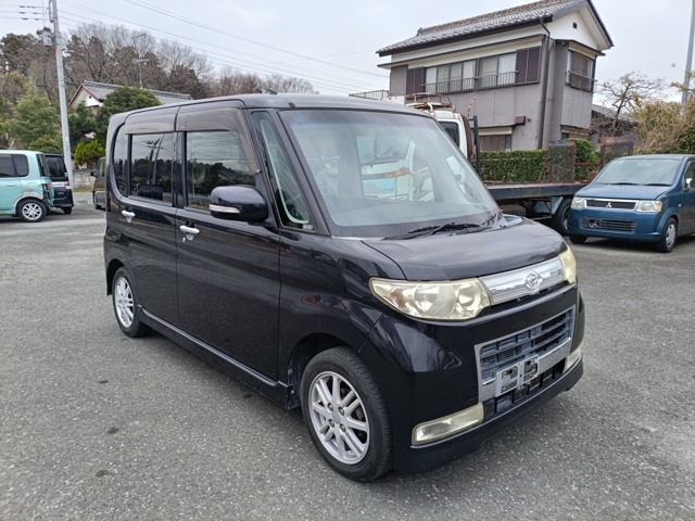 2009 Daihatsu Tanto
