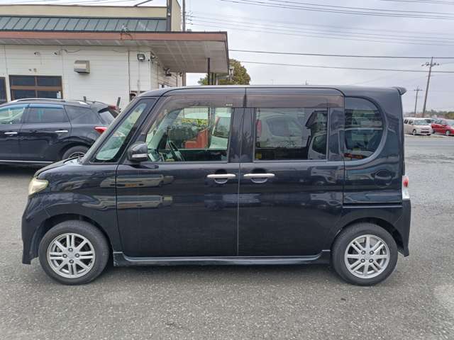2009 Daihatsu Tanto – thumbnail 4