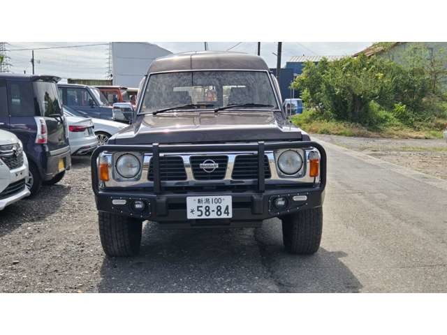 1990 Nissan Safari