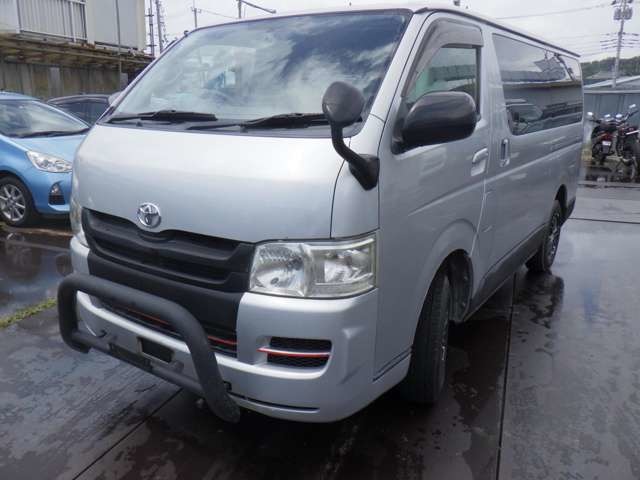 2008 Toyota Hiace