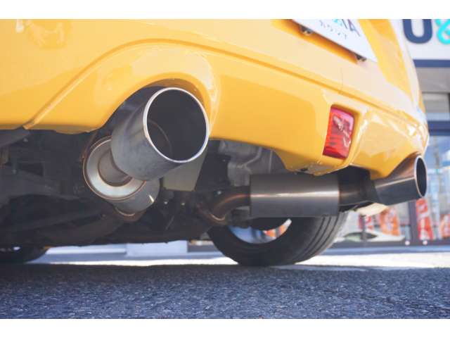 2008 Nissan Fairlady Z – thumbnail 3