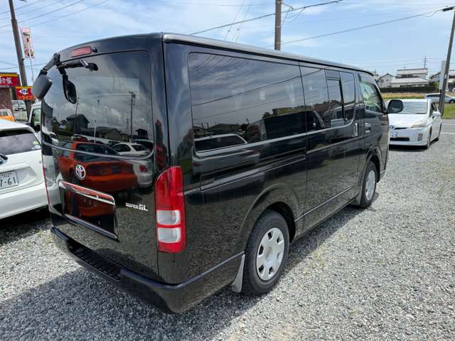 2008 Toyota Regius Ace – thumbnail 4