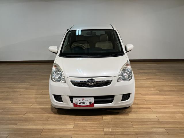2010 Daihatsu Mira – thumbnail 3