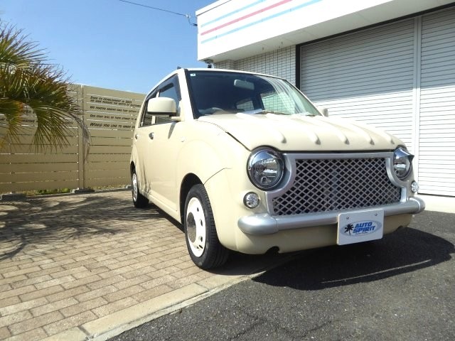 2009 Nissan Pino