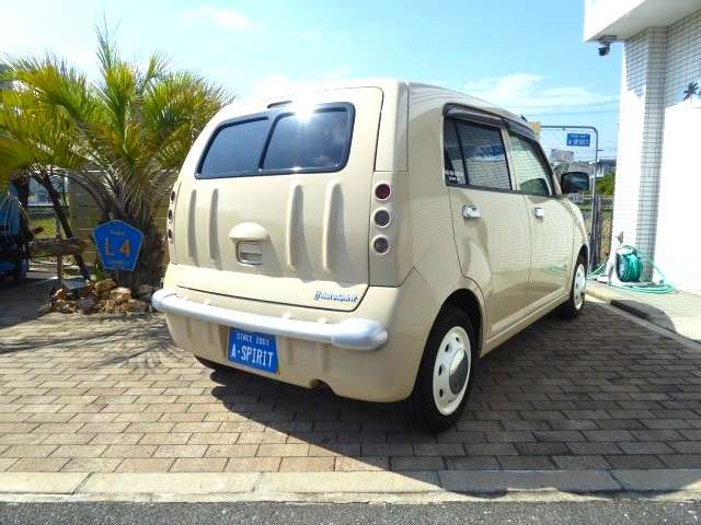 2009 Nissan Pino – thumbnail 3