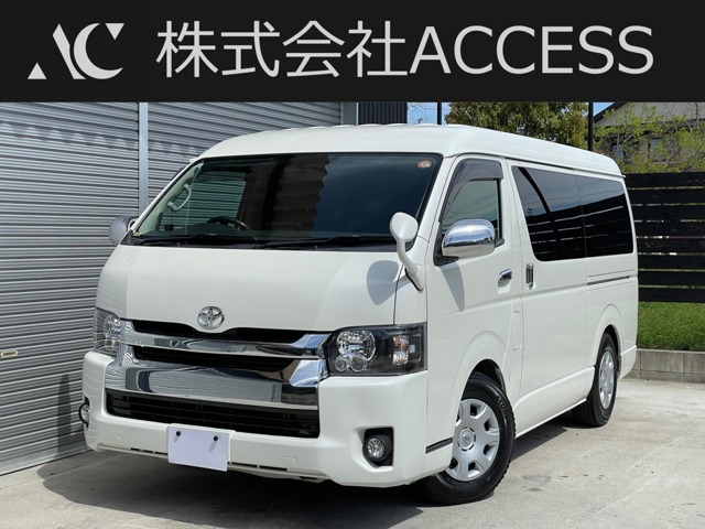 2010 Toyota Hiace