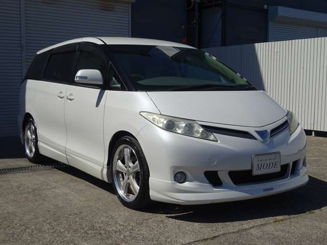 2009 Toyota Estima – thumbnail 4