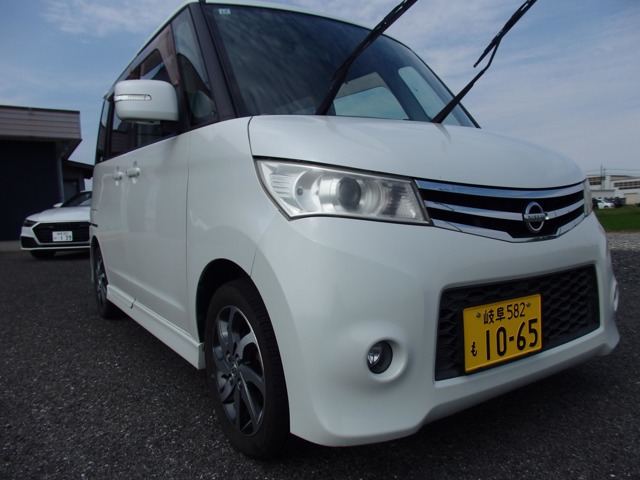2010 Nissan Roox