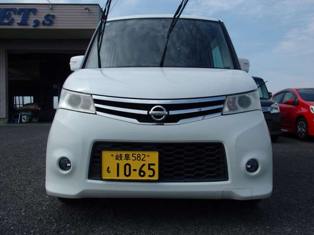 2010 Nissan Roox – thumbnail 2