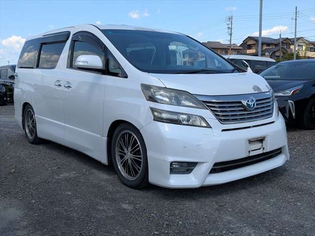 2010 Toyota Vellfire – thumbnail 2