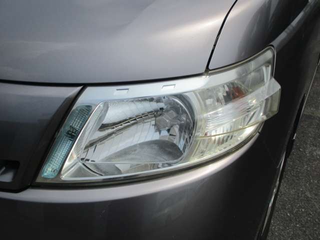 2007 Nissan Serena – thumbnail 4
