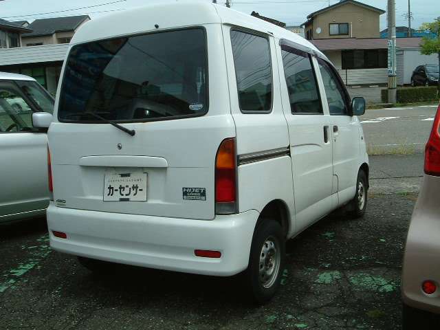 2003 Daihatsu Hijet Cargo – thumbnail 4