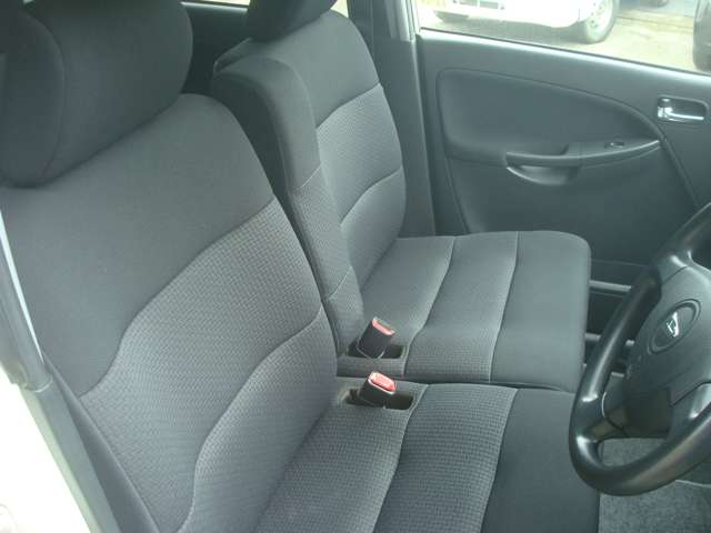 2006 Daihatsu Move – thumbnail 3