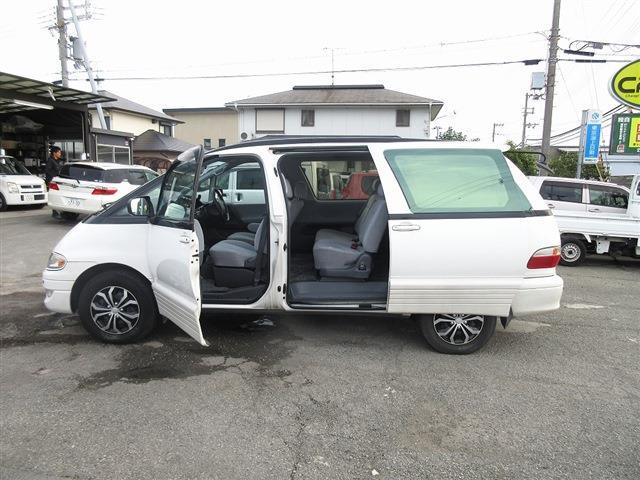 1999 Toyota Estima Emina – thumbnail 4