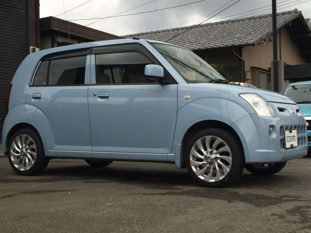 2009 Nissan Pino – thumbnail 3