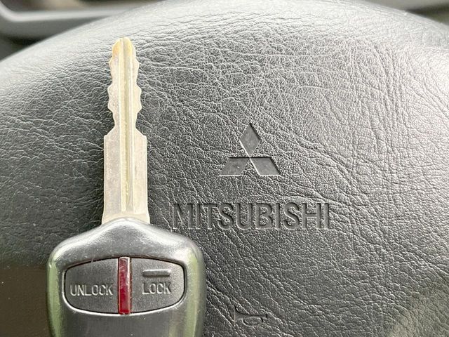 2007 Mitsubishi Pajero Mini – thumbnail 4