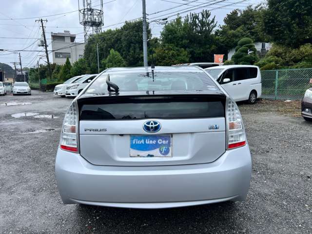 2009 Toyota Prius – thumbnail 2