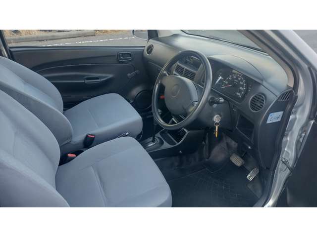 2007 Daihatsu Mira – thumbnail 2