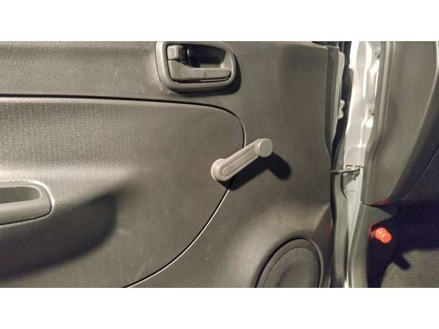 2007 Daihatsu Mira – thumbnail 4