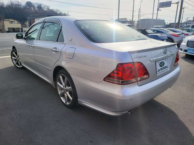 2007 Toyota Crown Athlete – thumbnail 2
