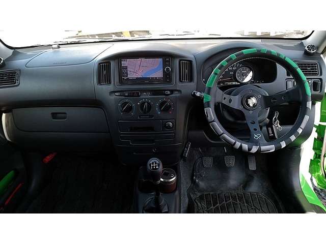 2005 Toyota Probox – thumbnail 3