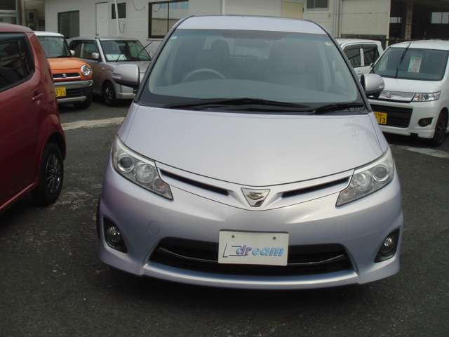 2009 Toyota Estima – thumbnail 4