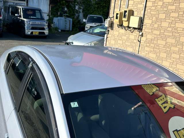 2010 Toyota Prius – thumbnail 3