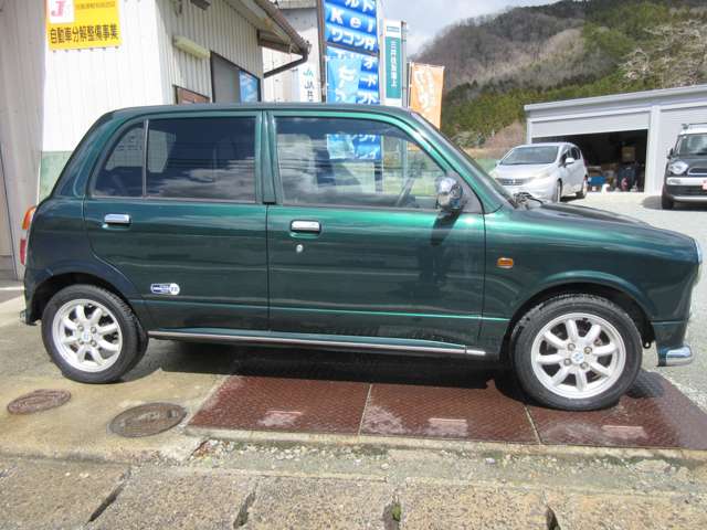 2001 Daihatsu Mira Gino – thumbnail 4