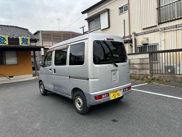 2005 Daihatsu Hijet Cargo – thumbnail 4
